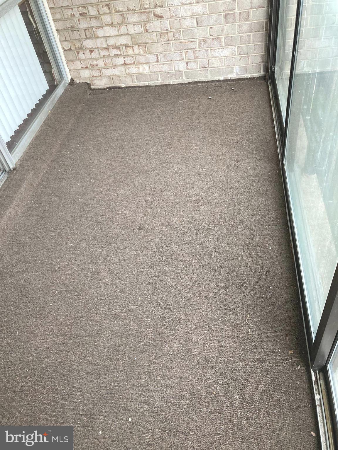 CHELSEA WOODS-PHASE 2> - Residential Lease