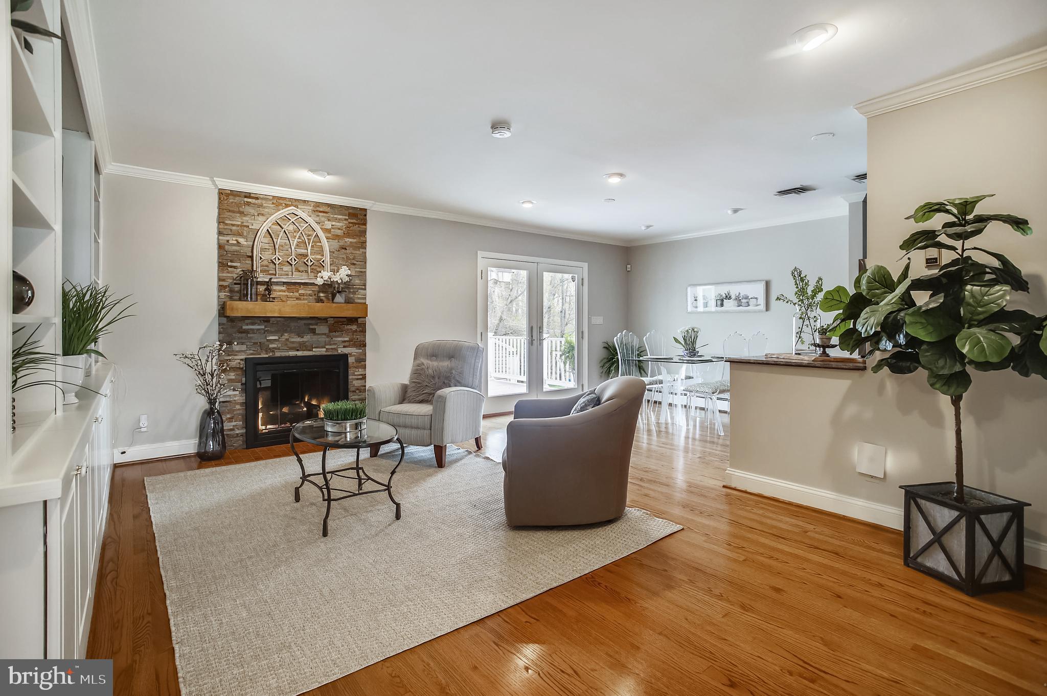 MEADOWLAND - Residential