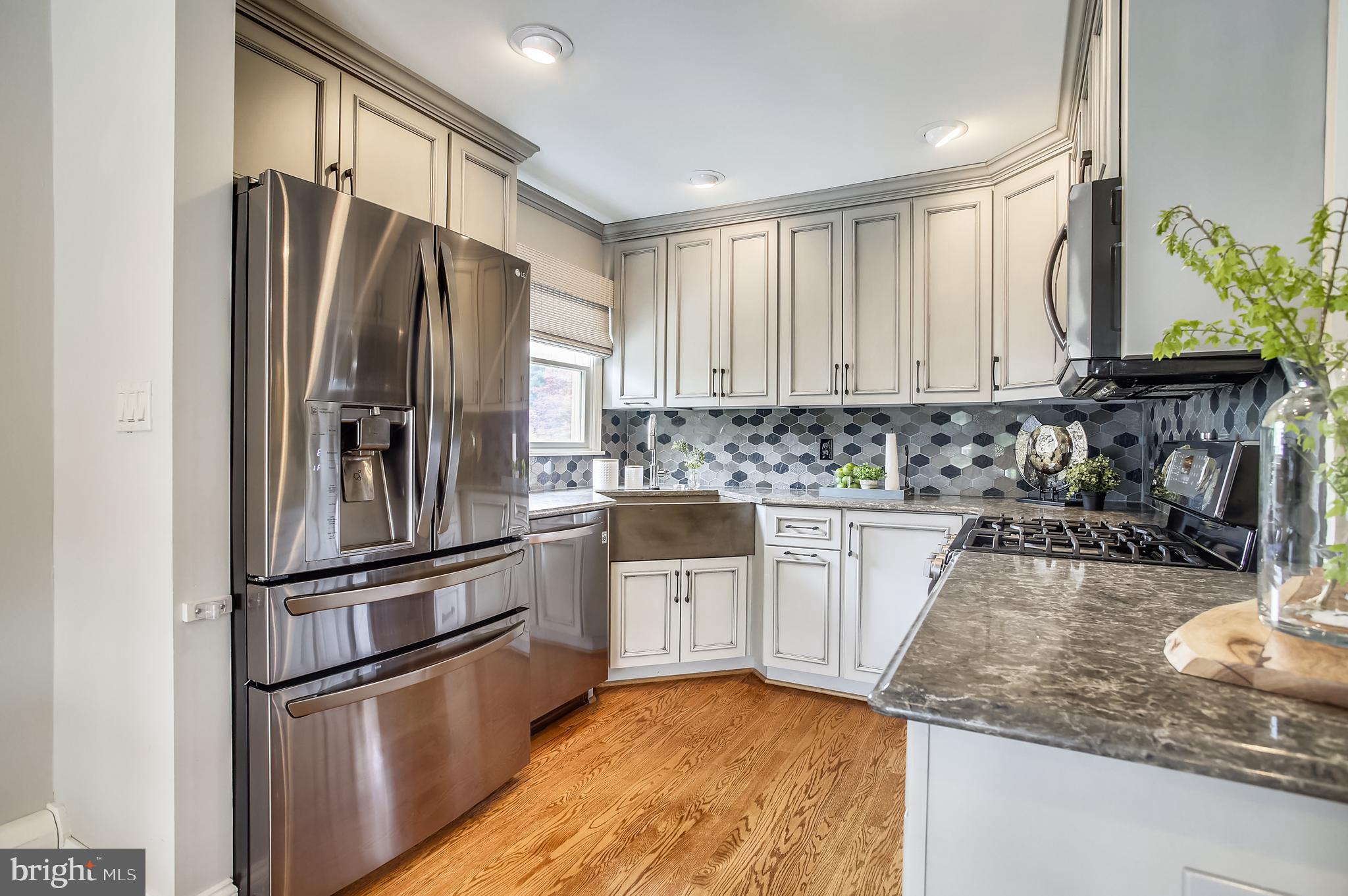 MEADOWLAND - Residential