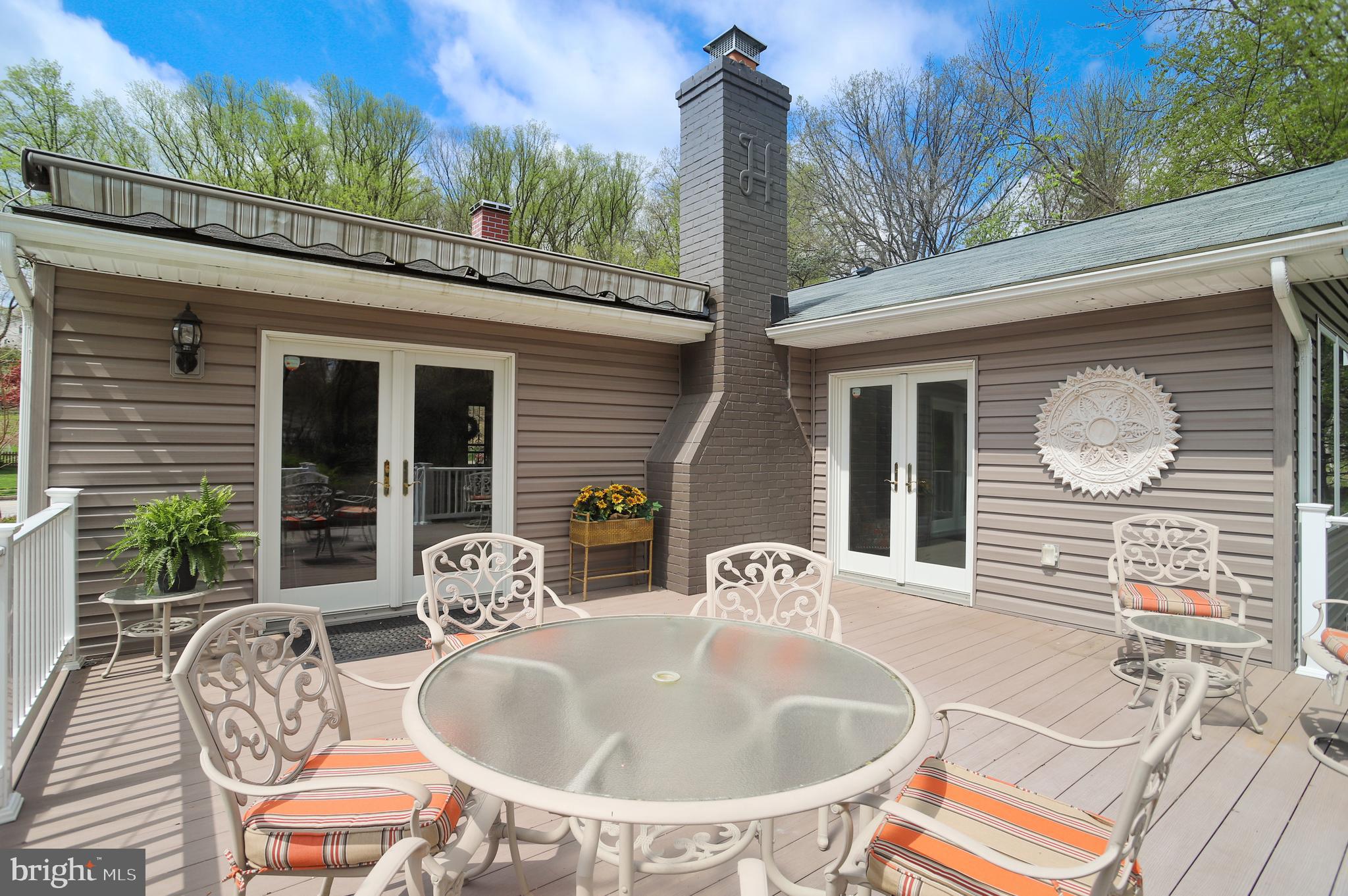 MEADOWLAND - Residential