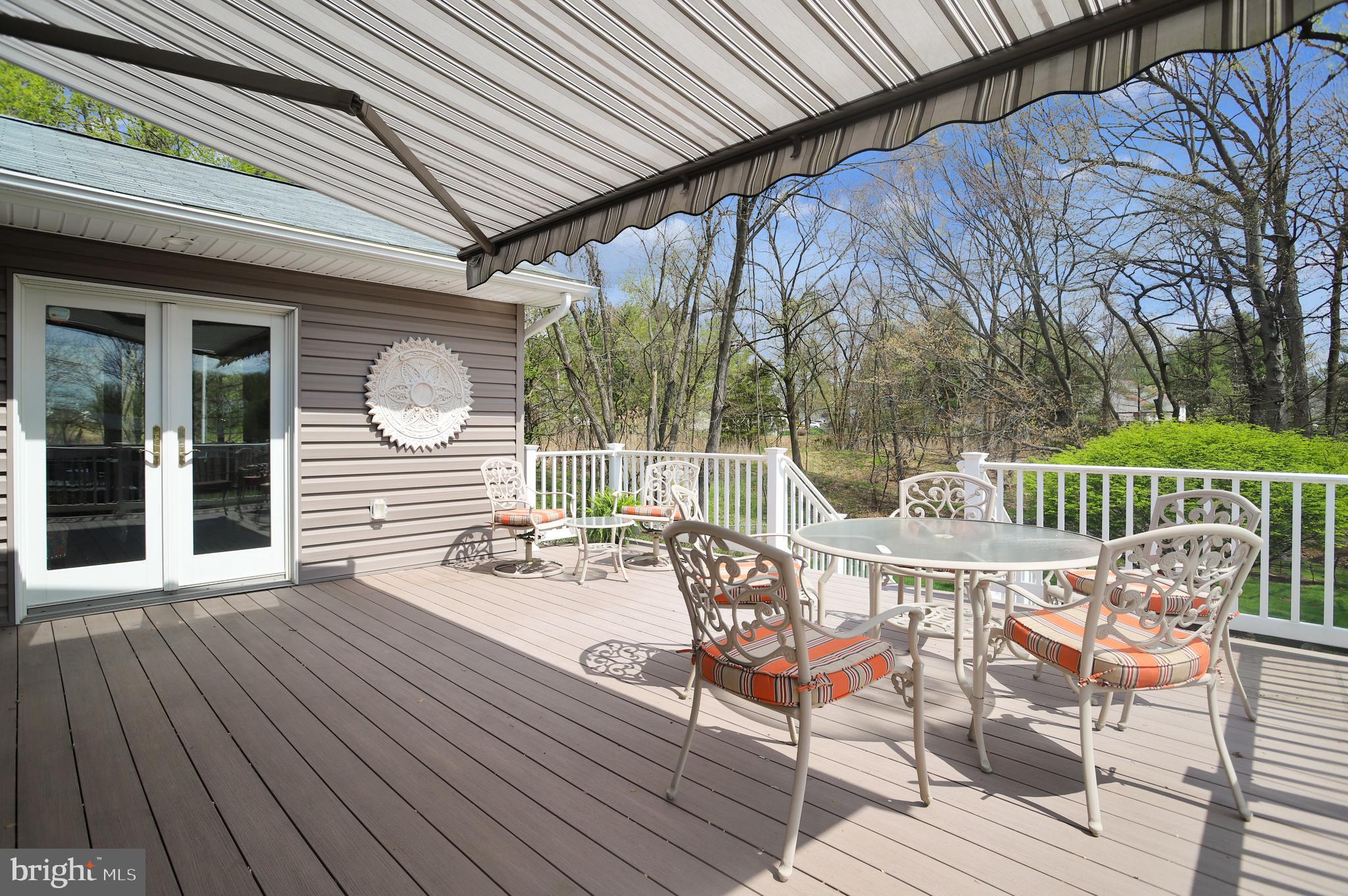 MEADOWLAND - Residential