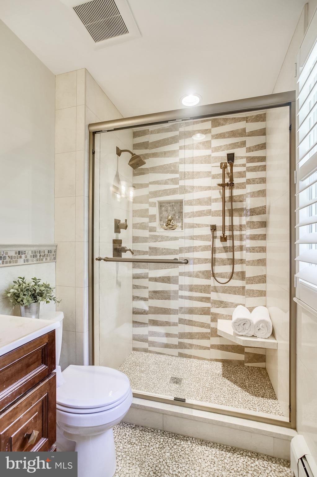 MEADOWLAND - Residential