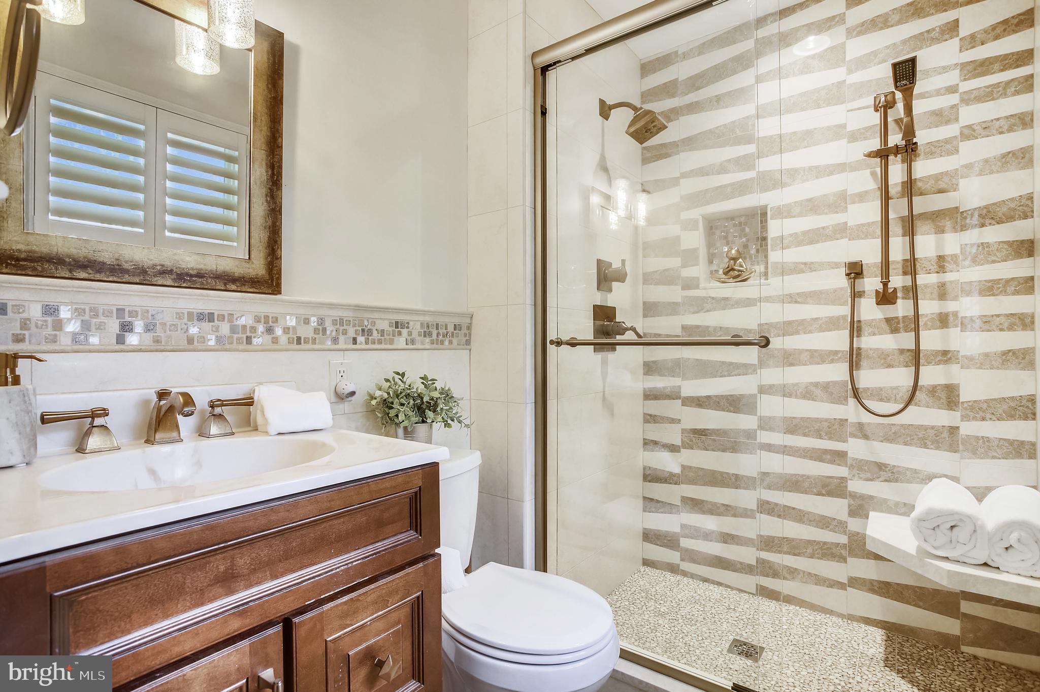 MEADOWLAND - Residential