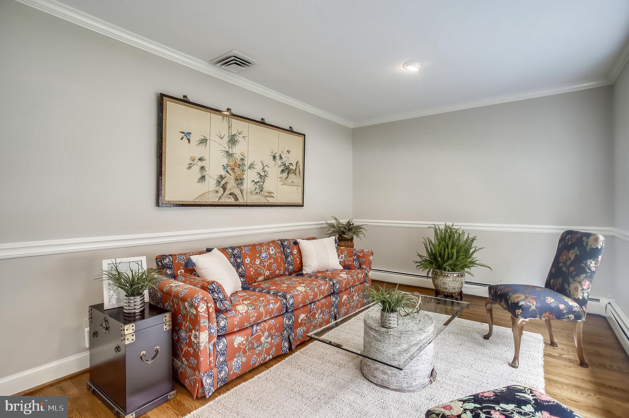 MEADOWLAND - Residential