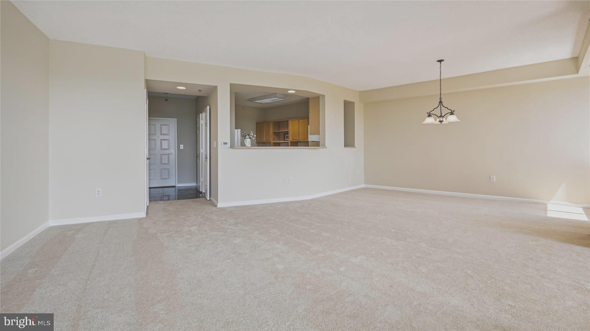 LEISURE WORLD - Residential