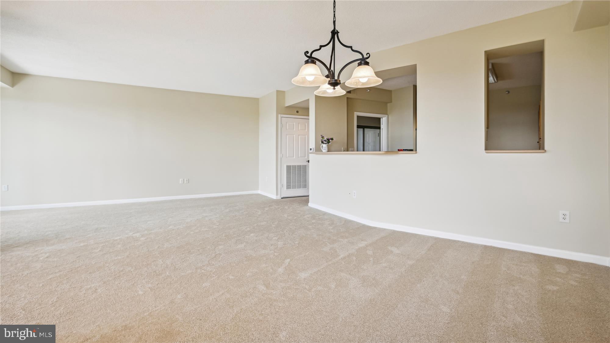 LEISURE WORLD - Residential