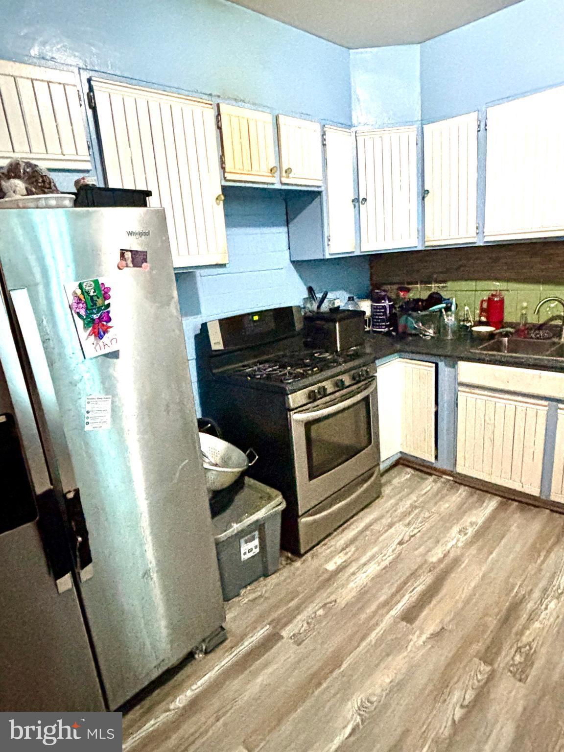 PHILADELPHIA - Residential