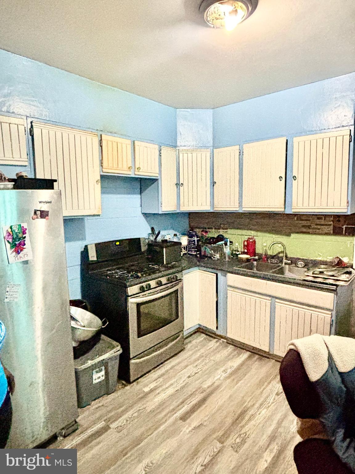 PHILADELPHIA - Residential