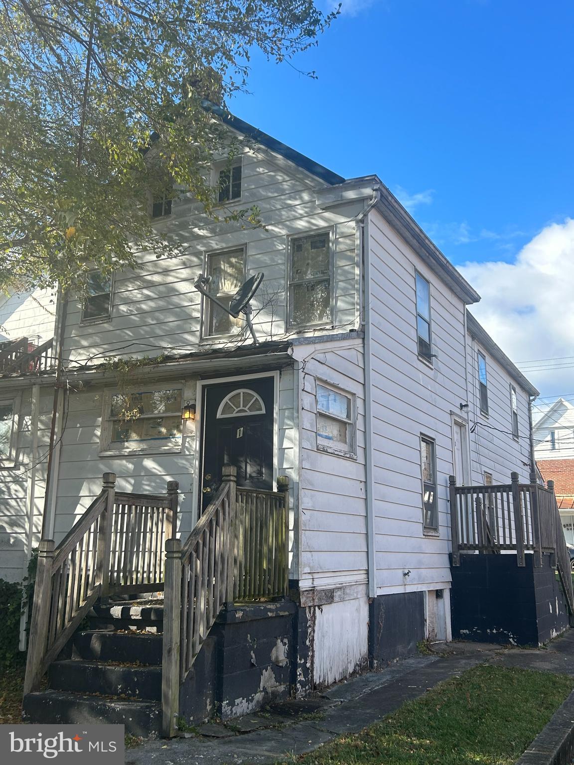 416 WINCHESTER AVENUE