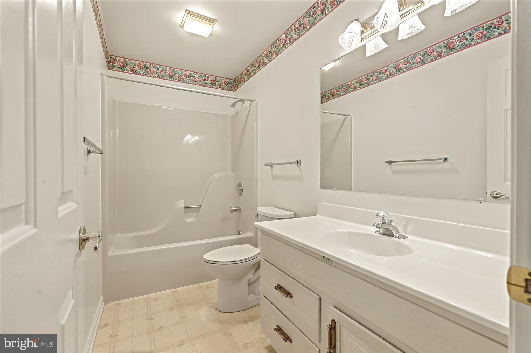 PENN NATIONAL GOLF COURSE COMMUNITY - Residential