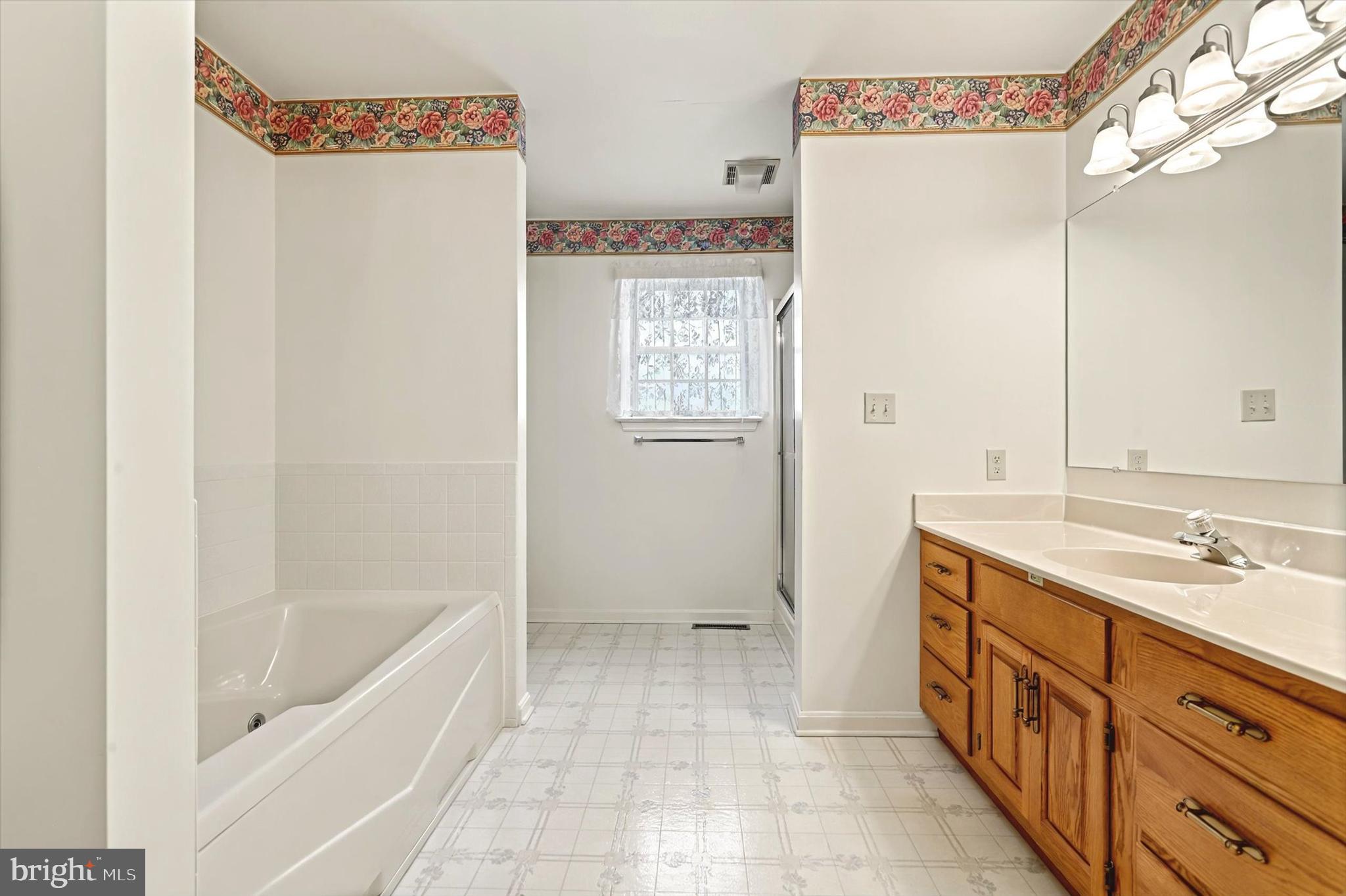 PENN NATIONAL GOLF COURSE COMMUNITY - Residential