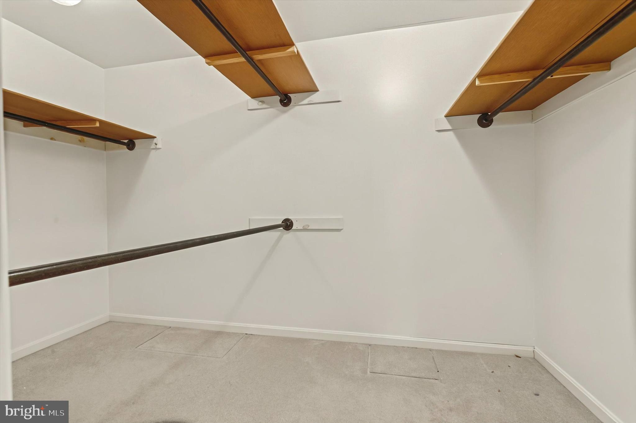 PENN NATIONAL GOLF COURSE COMMUNITY - Residential