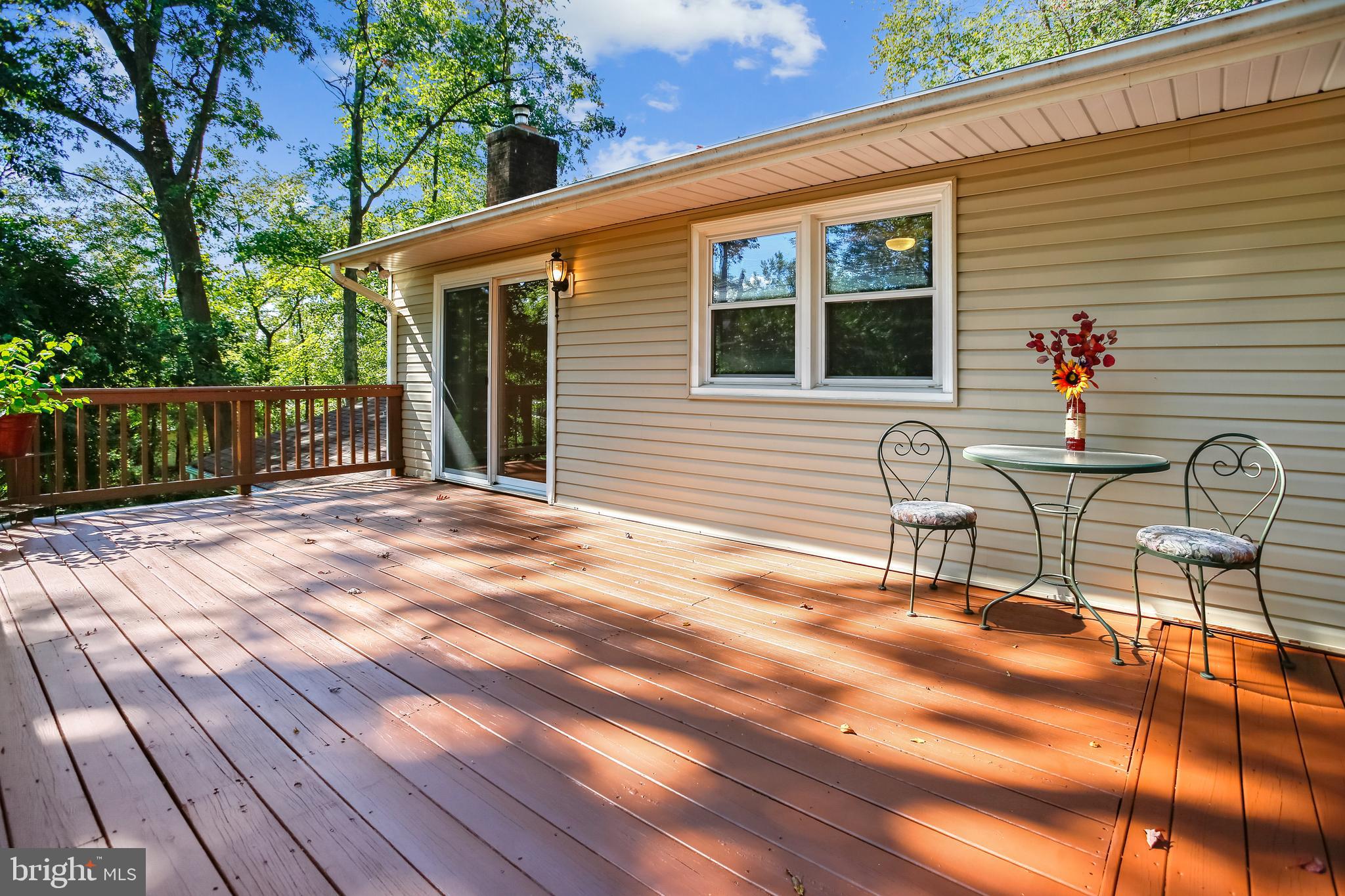 NORTH IDYLWOOD - Residential