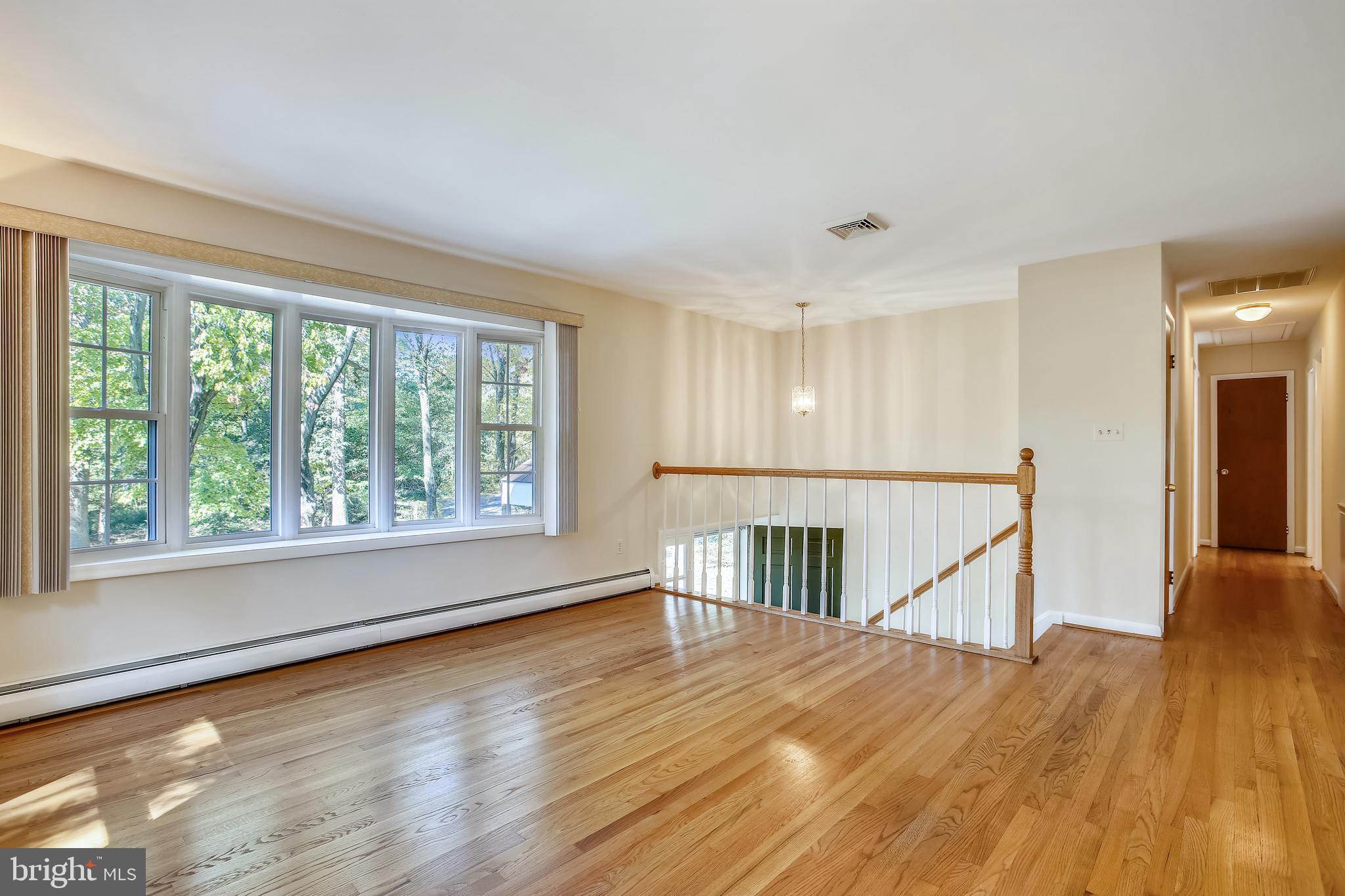 NORTH IDYLWOOD - Residential