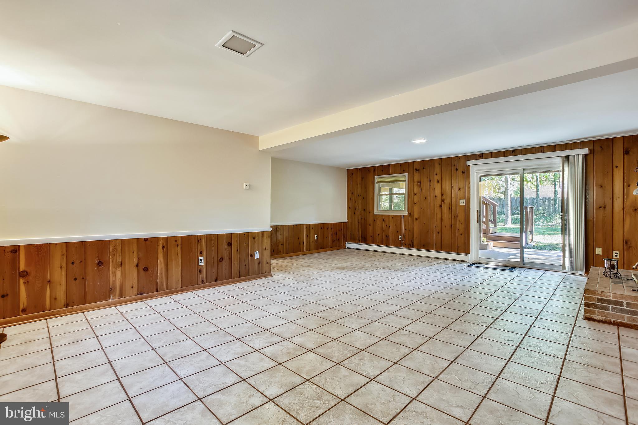 NORTH IDYLWOOD - Residential