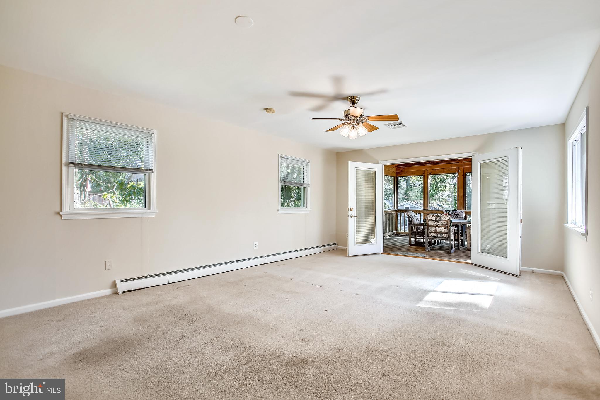 NORTH IDYLWOOD - Residential