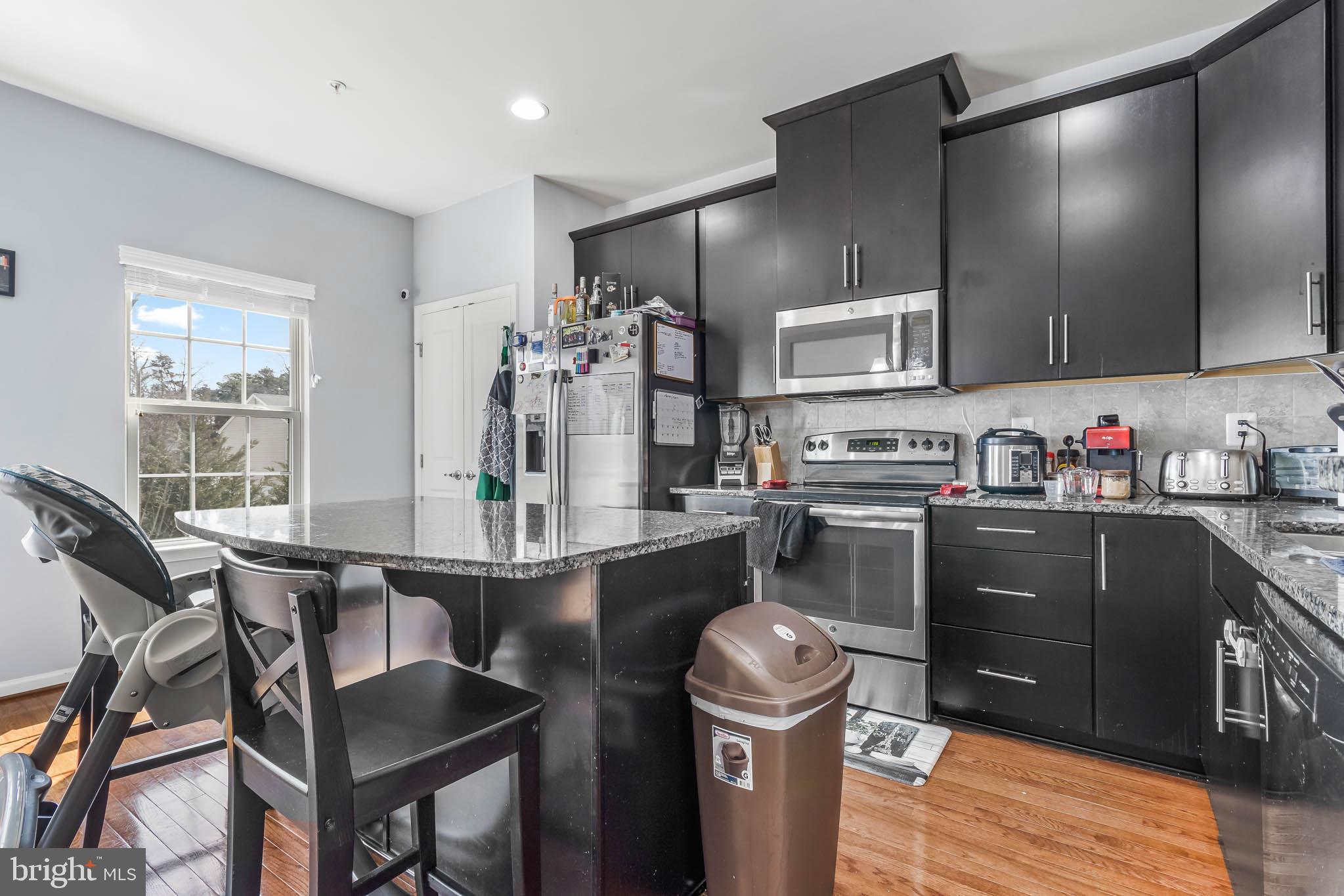 FIELDCREST GLEN - Residential