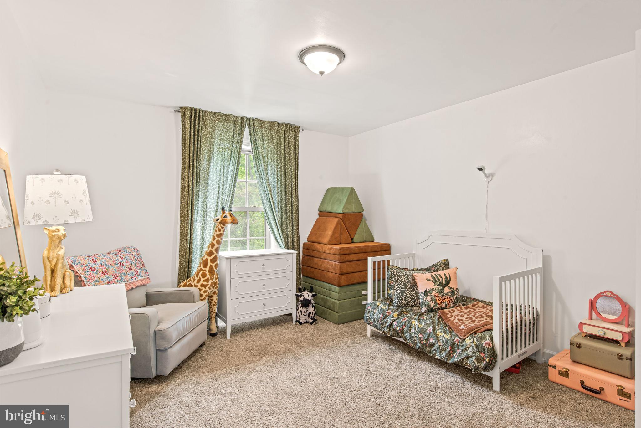 WOODLAND HILLS - Residential