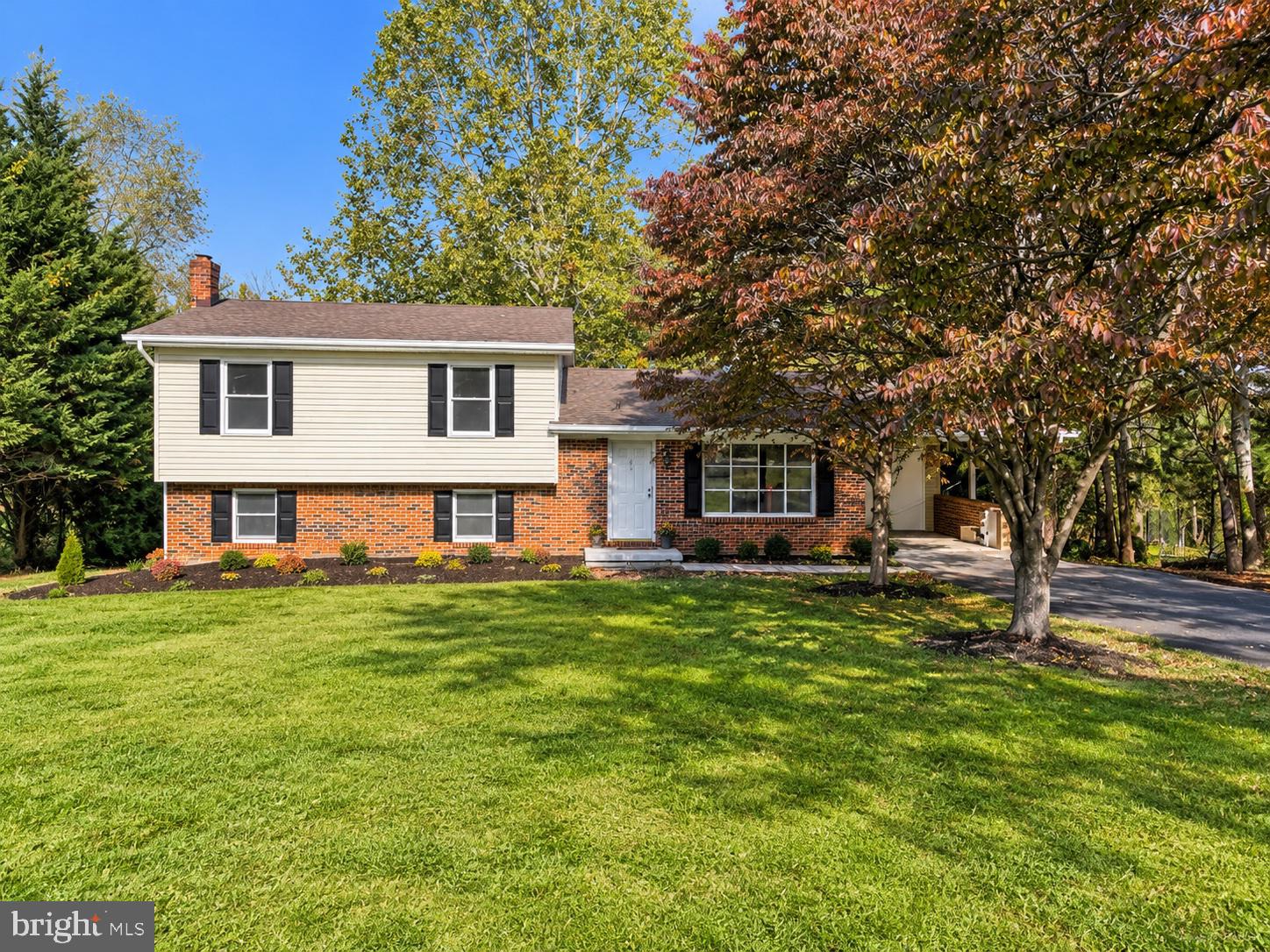 9107 COOL HOLLOW TERRACE