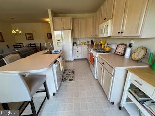 CHADWICK PL - Residential