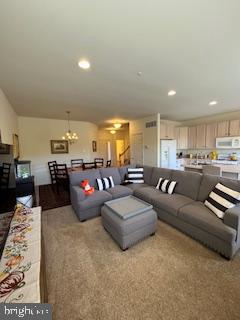 CHADWICK PL - Residential