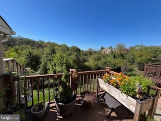 CHADWICK PL - Residential