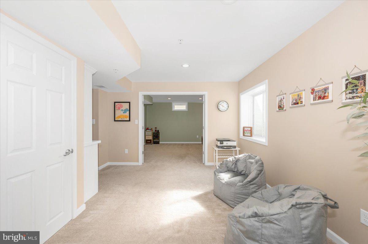 CLOVER RIDGE - Residential