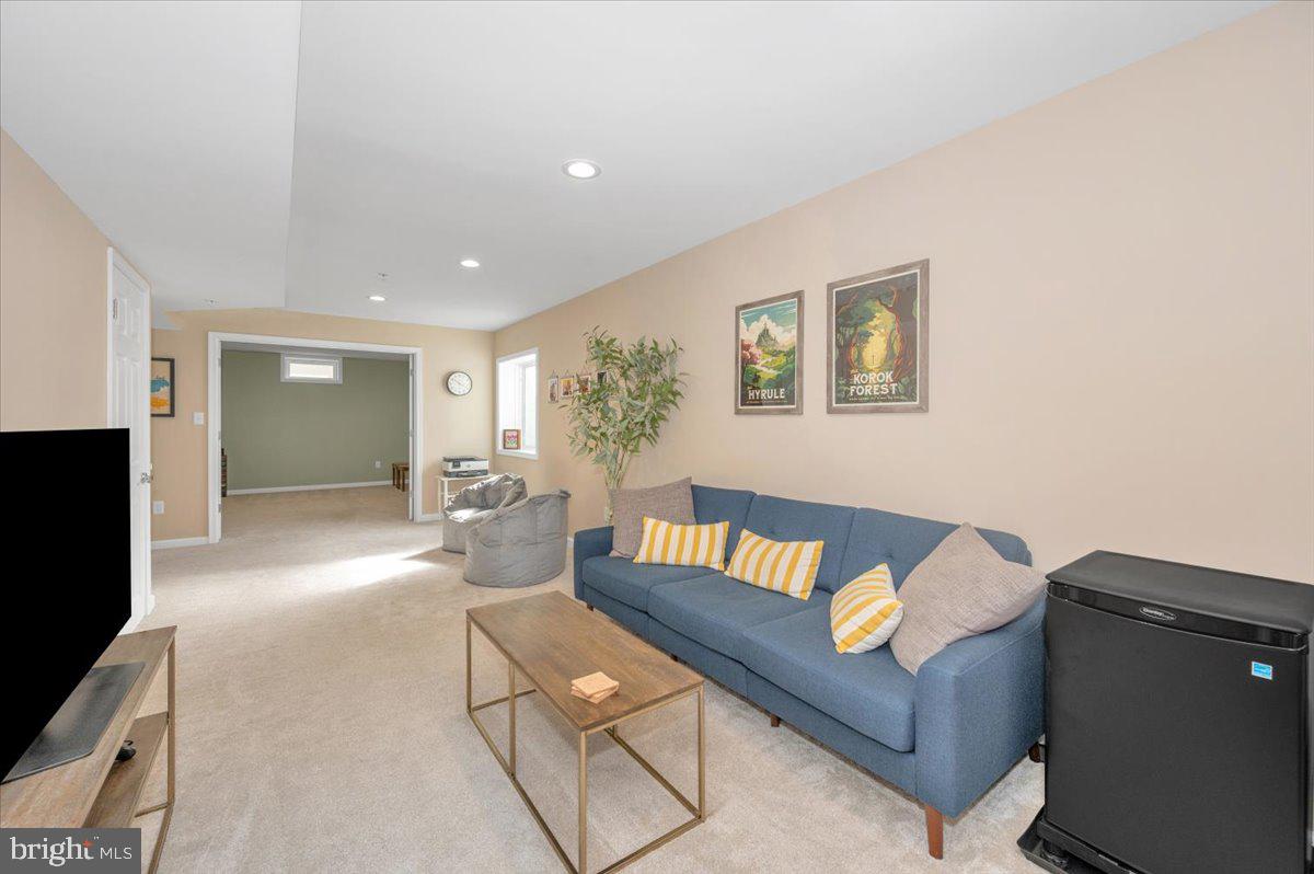 CLOVER RIDGE - Residential