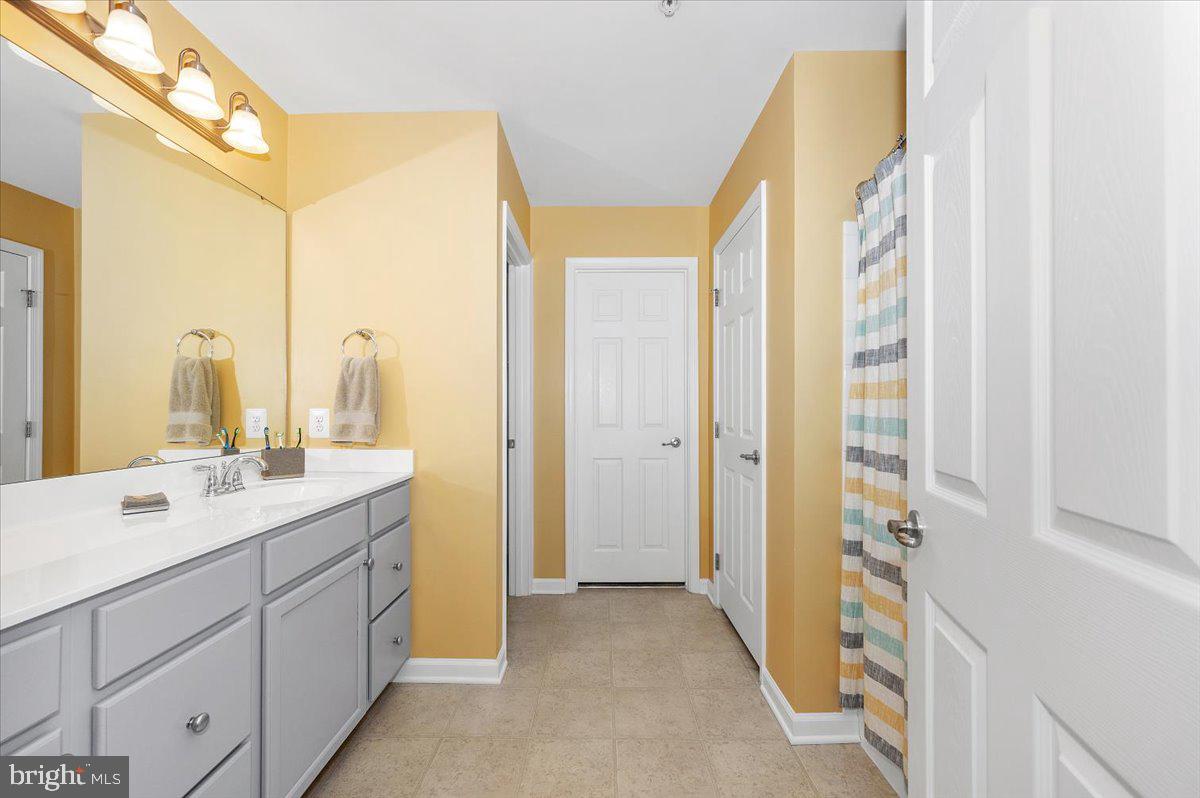 CLOVER RIDGE - Residential