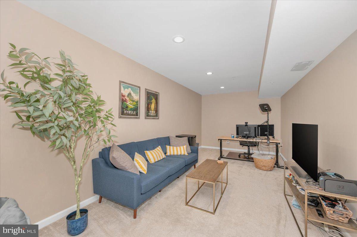 CLOVER RIDGE - Residential