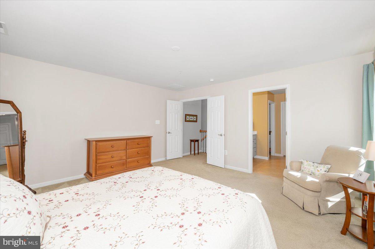 CLOVER RIDGE - Residential