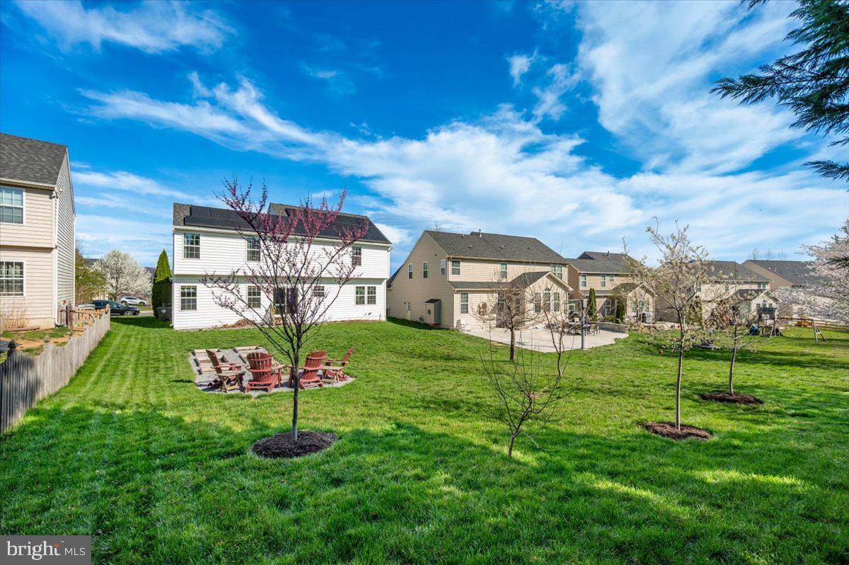 CLOVER RIDGE - Residential