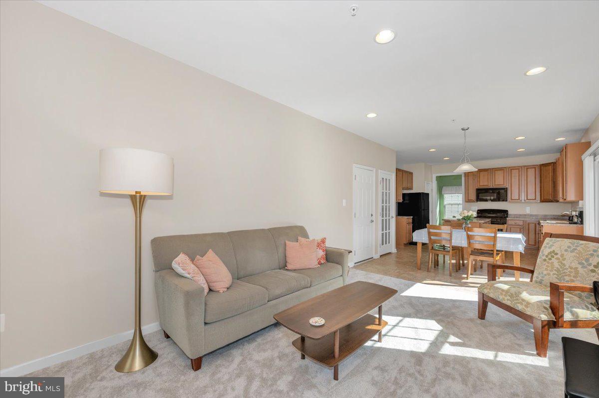 CLOVER RIDGE - Residential