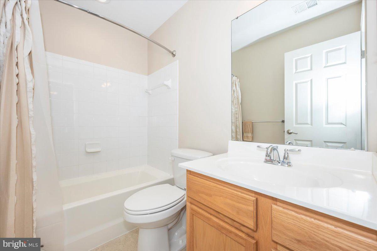 CLOVER RIDGE - Residential