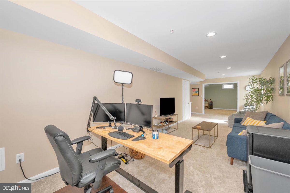 CLOVER RIDGE - Residential