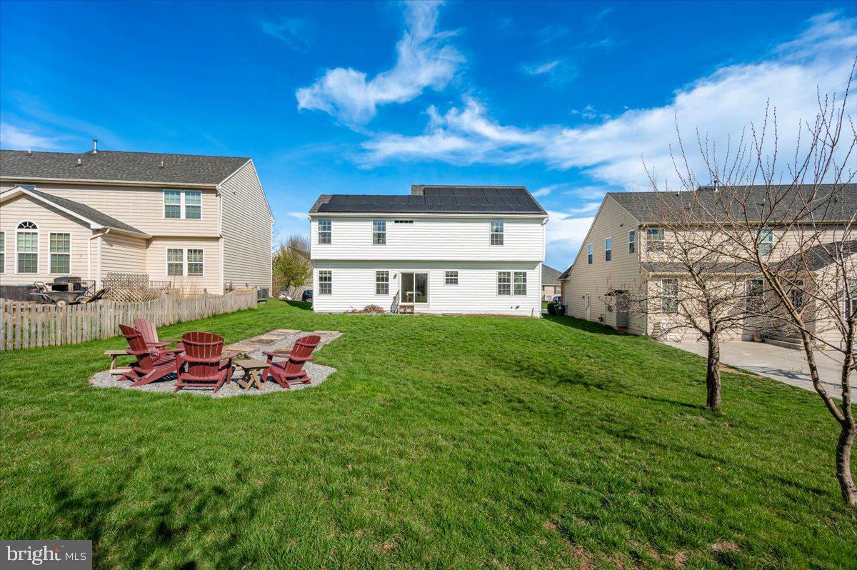 CLOVER RIDGE - Residential