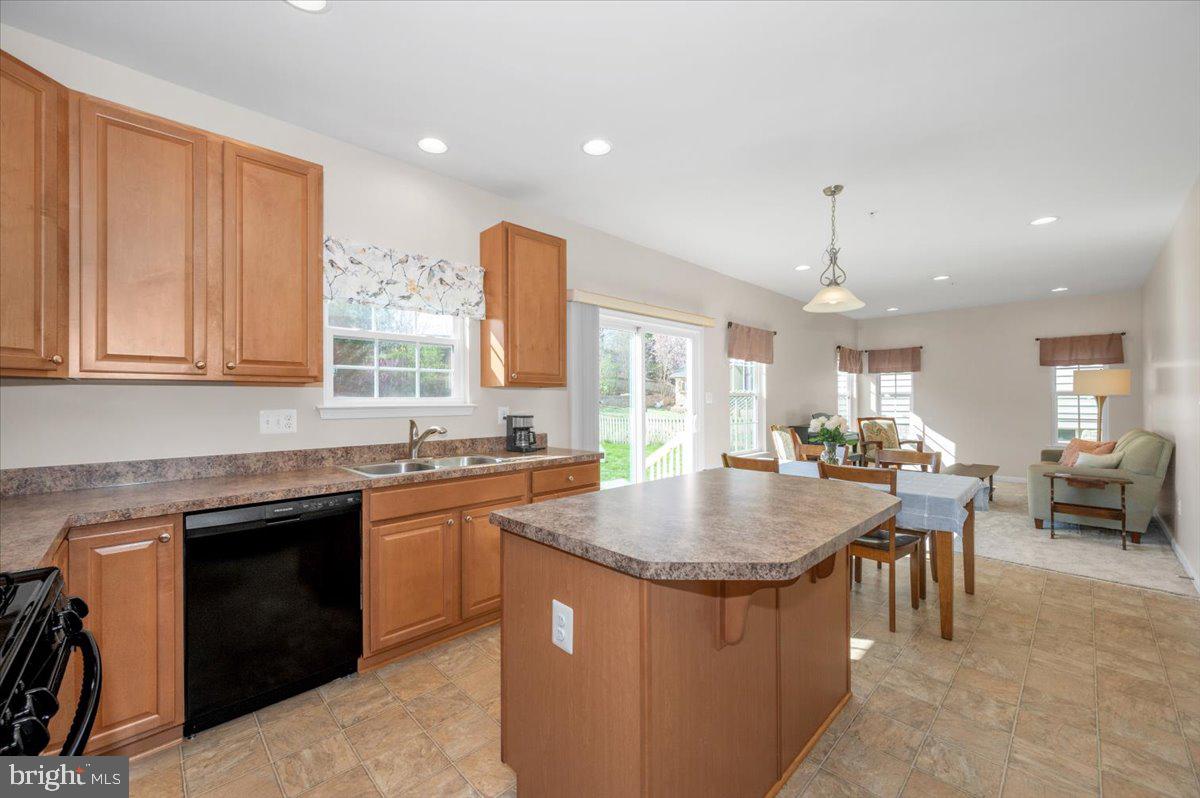 CLOVER RIDGE - Residential