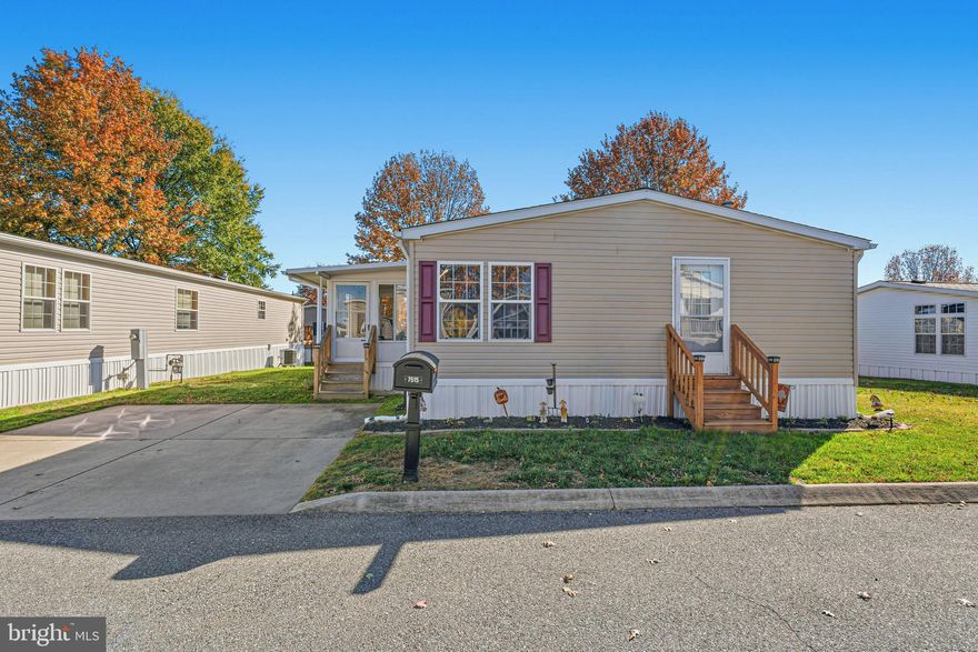 MOVE IN SPECIAL 1ST MONTHS RENT AND SECURITY DEPOSIT & HOME WARRANTY  FOR CONTRACT IN DECEMBER.    RENOVATED 3 BD X 2BA DOUBLEWIDE WITH SUNROOM.    UPGRADES INCLUDE NEW ROOF,  FLOORING,  PAINTING, STAINLESS STEEL APPLIANCES  WITH UPGRADED DRYWALL.    LARGE FAMILY ROOM AND LARGE EAT-IN KITCHEN.  GREAT LOCATIONS AND ONLY MINUTES FROM 95, 695 AND ROUTE 40.    LESS THAN 20 MINUTES TO BALTIMORE AND 5 MINUTES FROM WHITE MARSH MALL AND COSTCO.    LOTS OF SHOPPING AND RESTAURANTS NEAR BY AND 2 MILES FROM GUNPOWDER STATE PARK AS COMMUNITY BACKS UP TO MARSHY POINT NATURE CENTER.   THIS HOME AS IT ALL AND IT'S A MUST SEE!!!   SALE IS FOR HOME ONLY AND GROUND RENT PER MONTH IS $850.00.