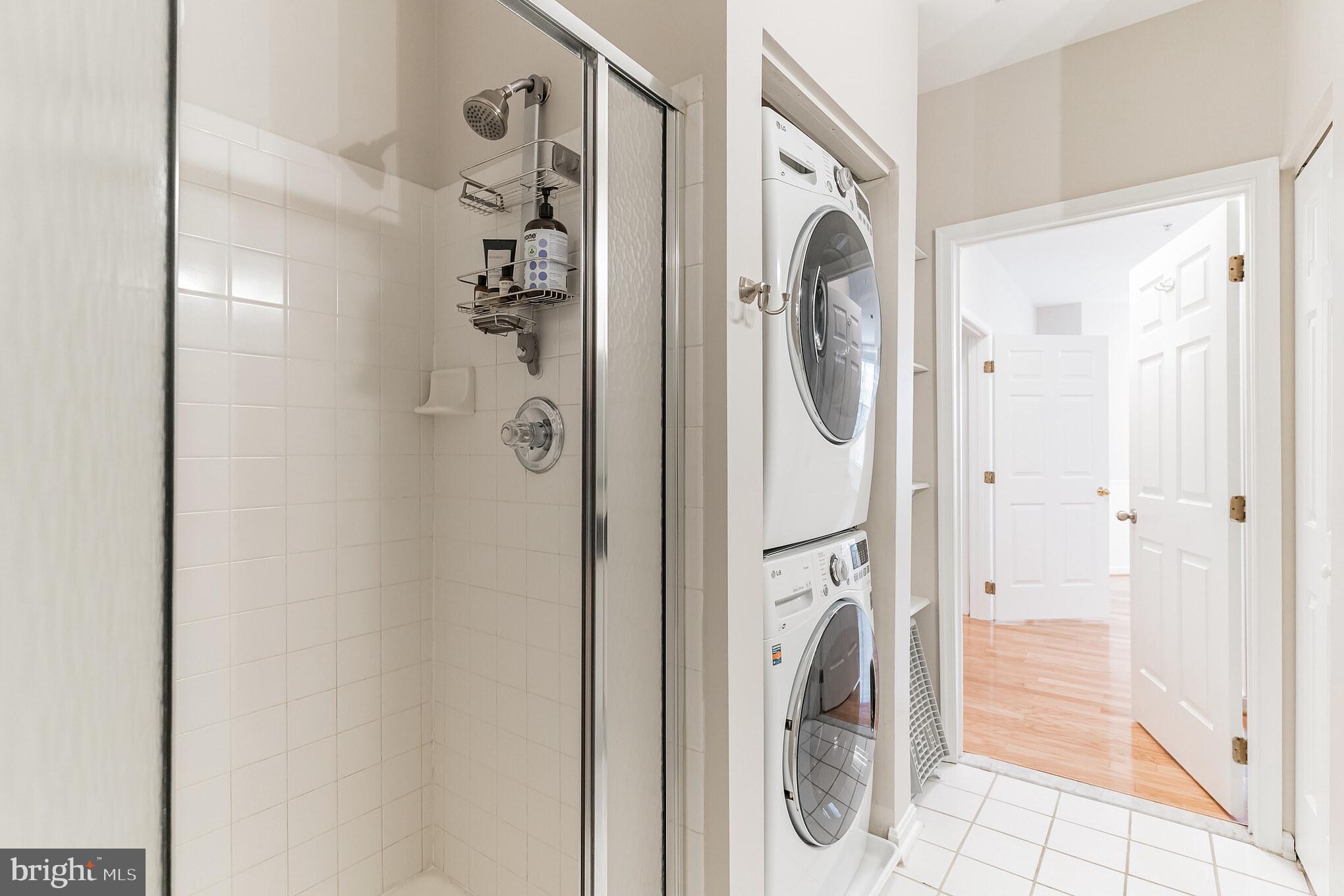 WESTBRIAR CONDOMINIUMS - Residential Lease