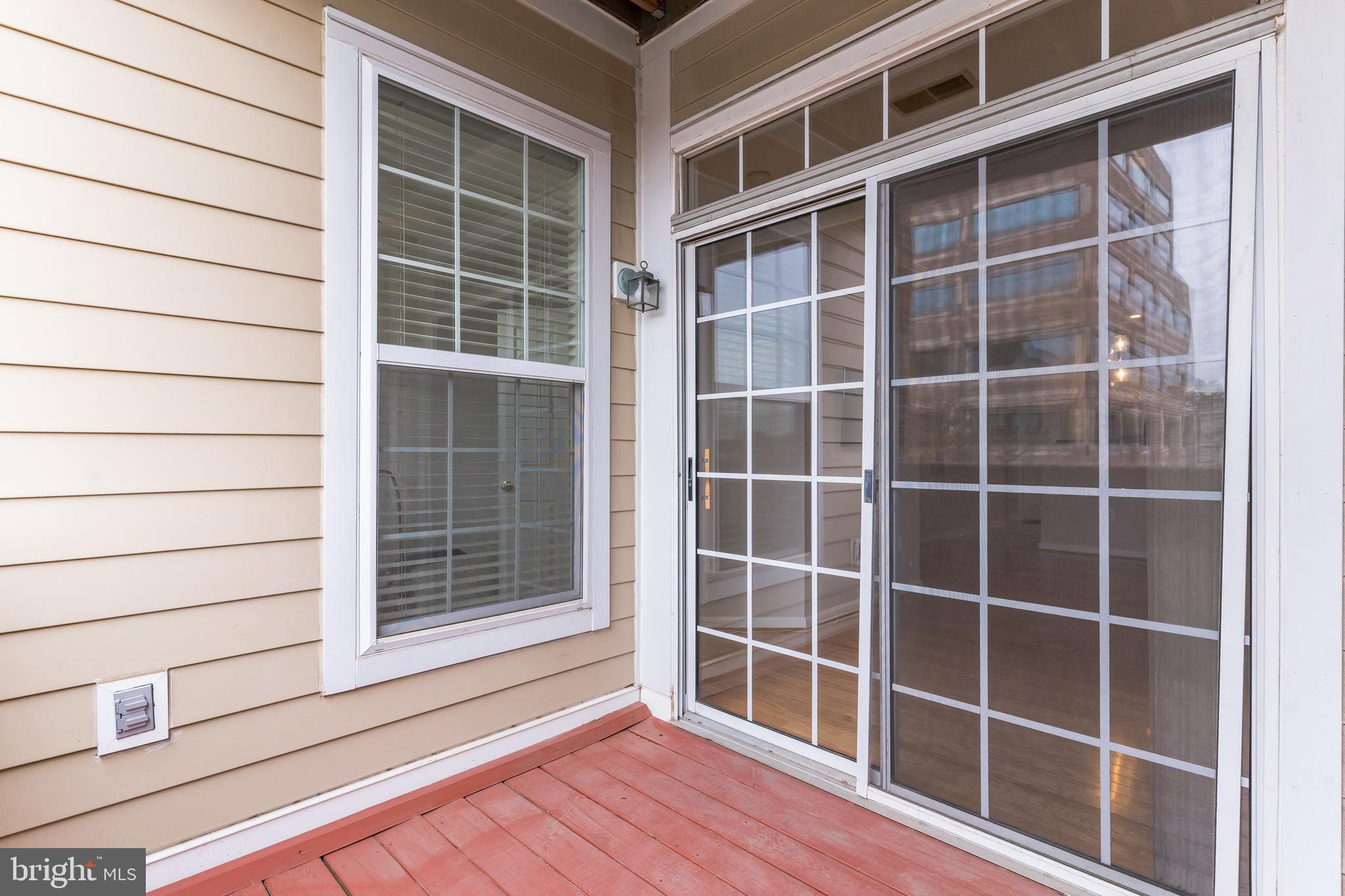 WESTBRIAR CONDOMINIUMS - Residential Lease