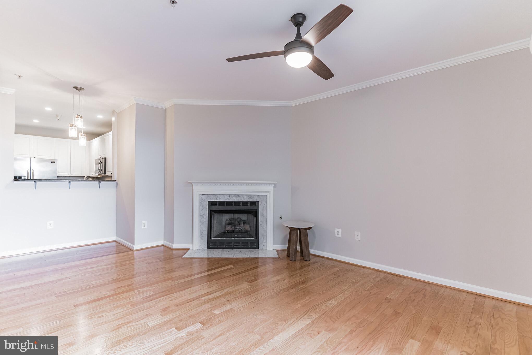 WESTBRIAR CONDOMINIUMS - Residential Lease