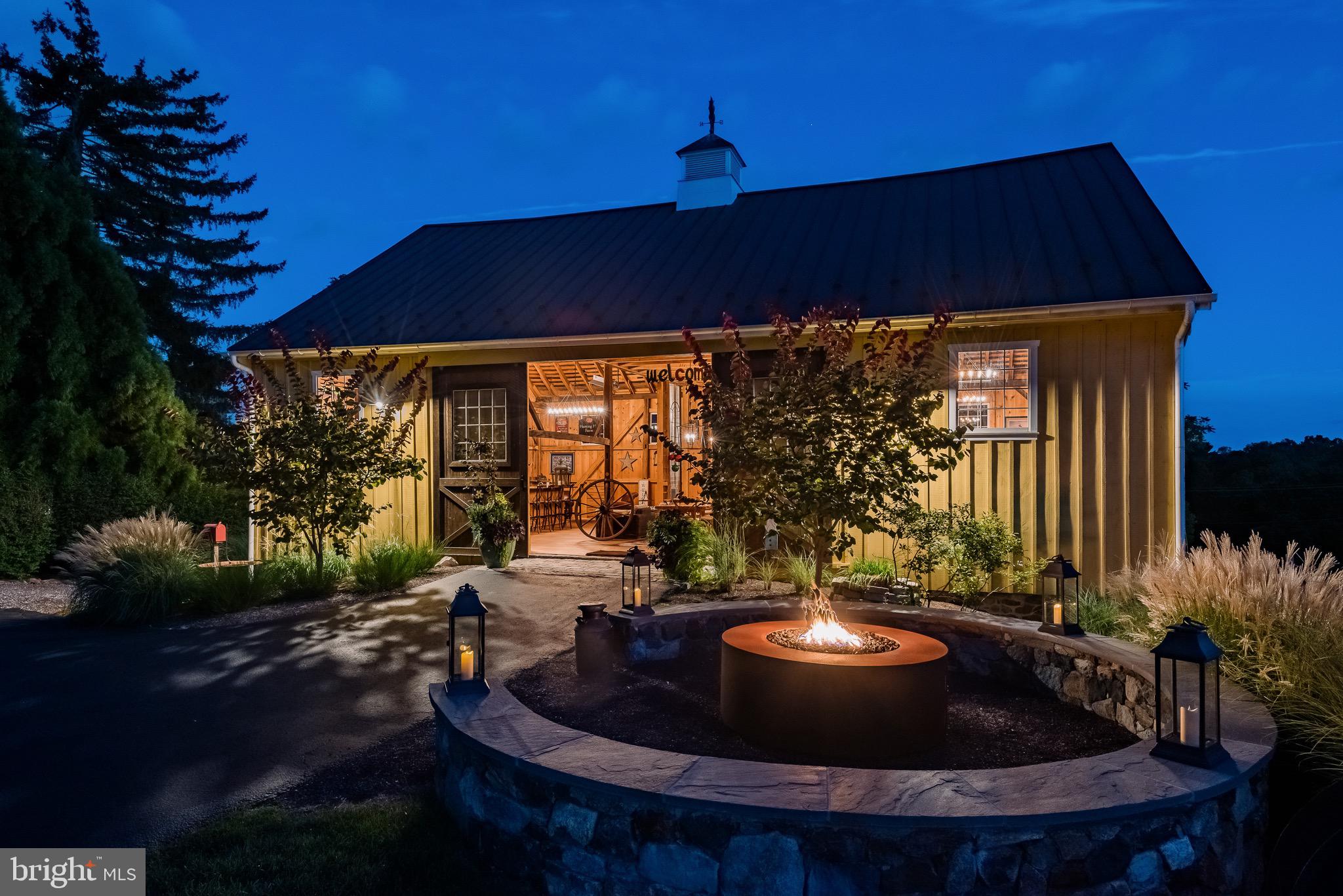 RADNOR HUNT - Residential