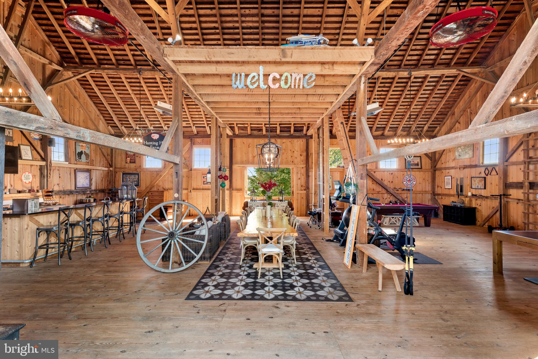 RADNOR HUNT - Residential