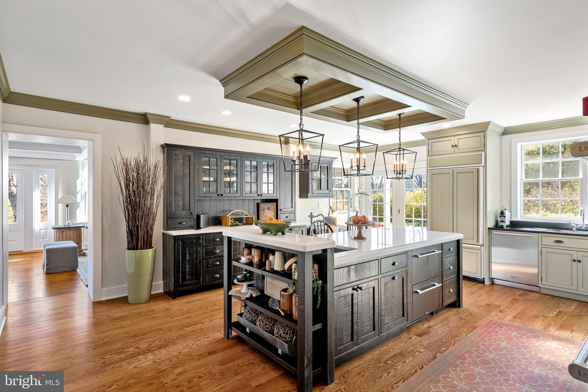 RADNOR HUNT - Residential