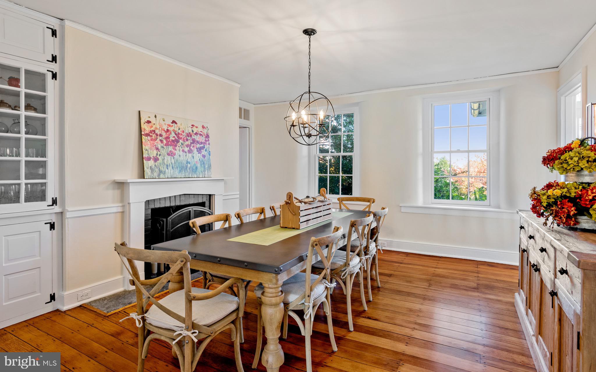 RADNOR HUNT - Residential