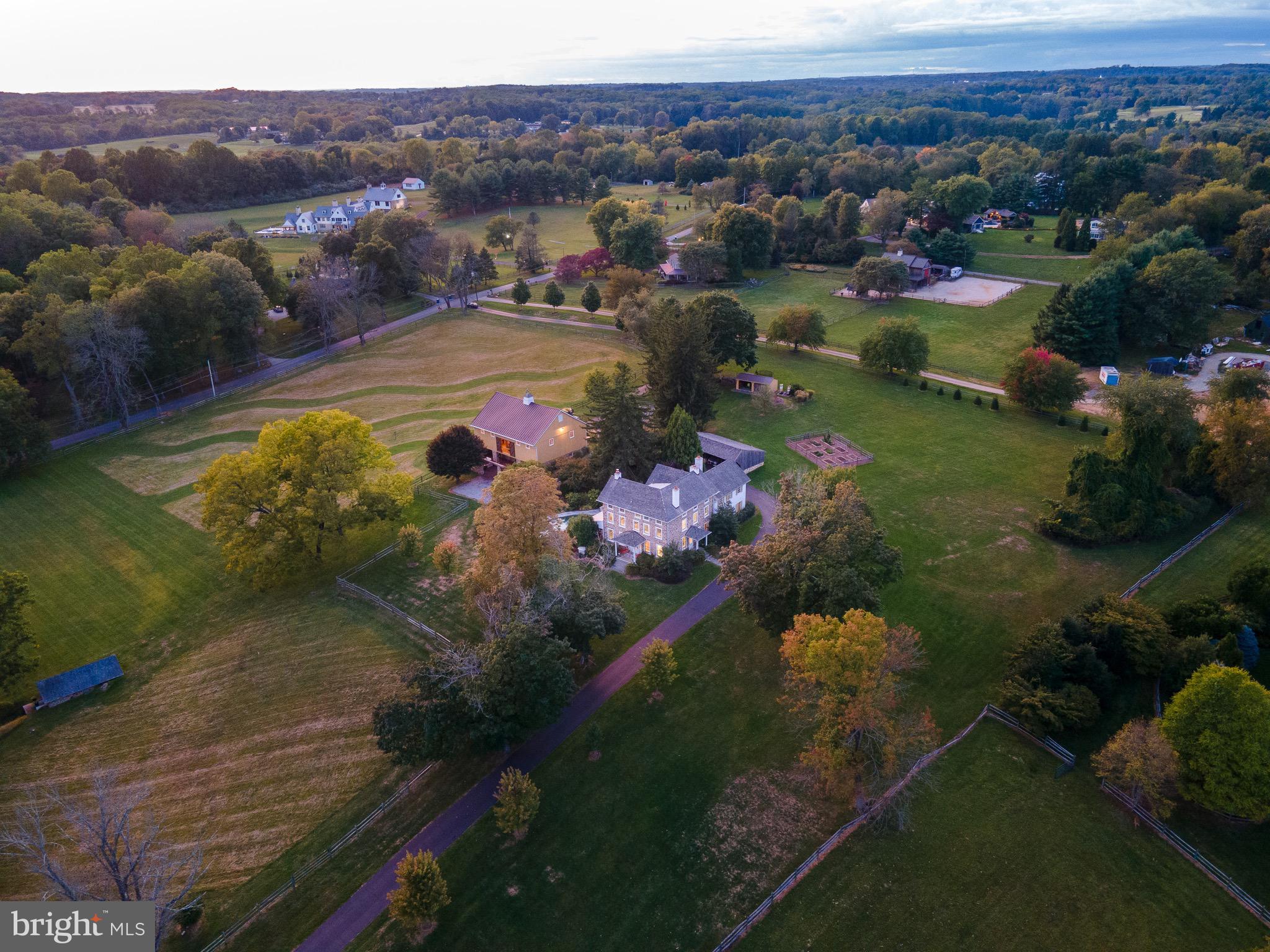 RADNOR HUNT - Residential