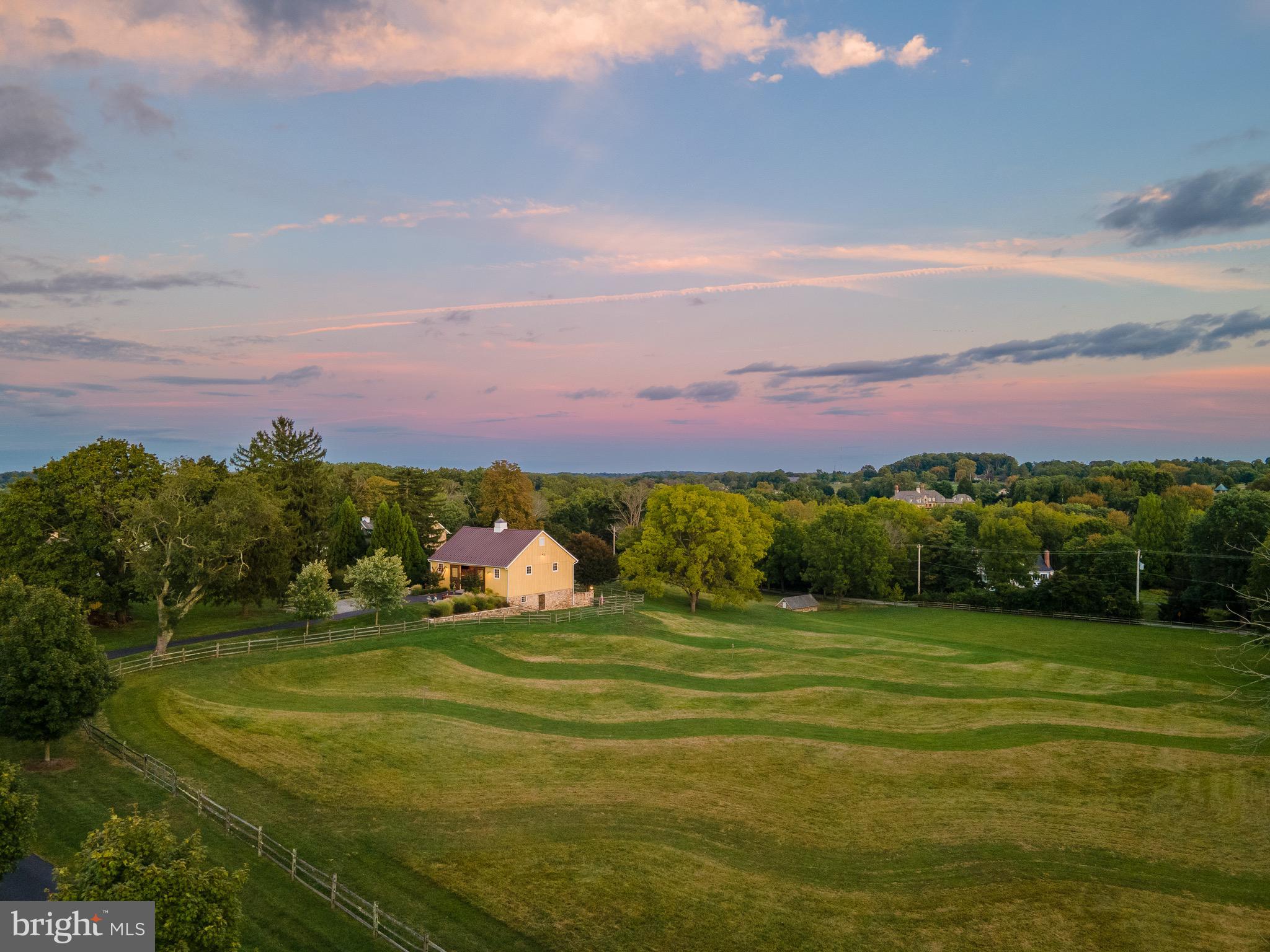 RADNOR HUNT - Residential