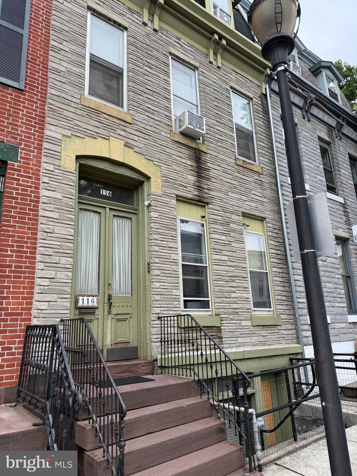 116 S 4TH STREET