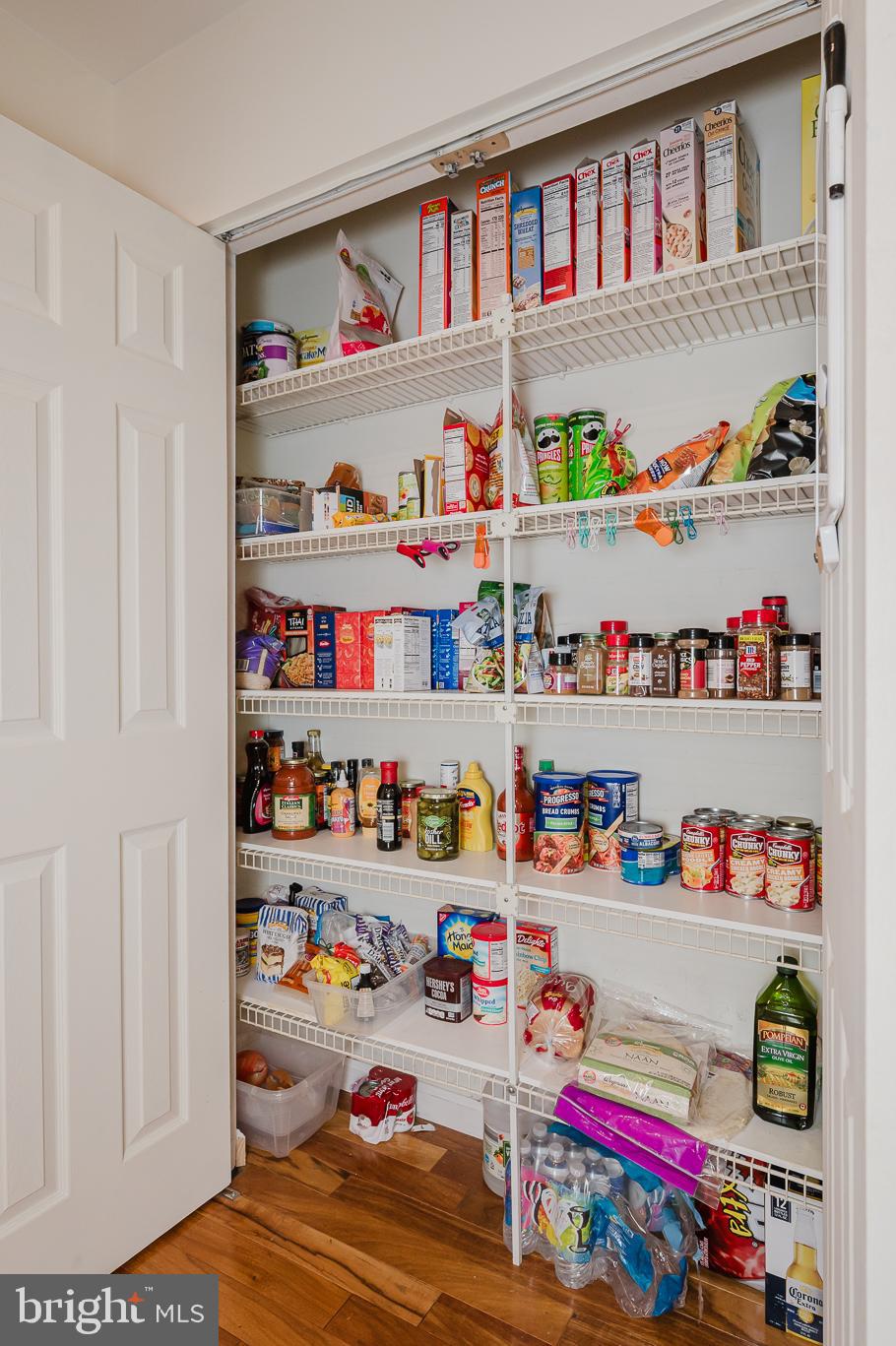 HARFORD TOWN - Residential