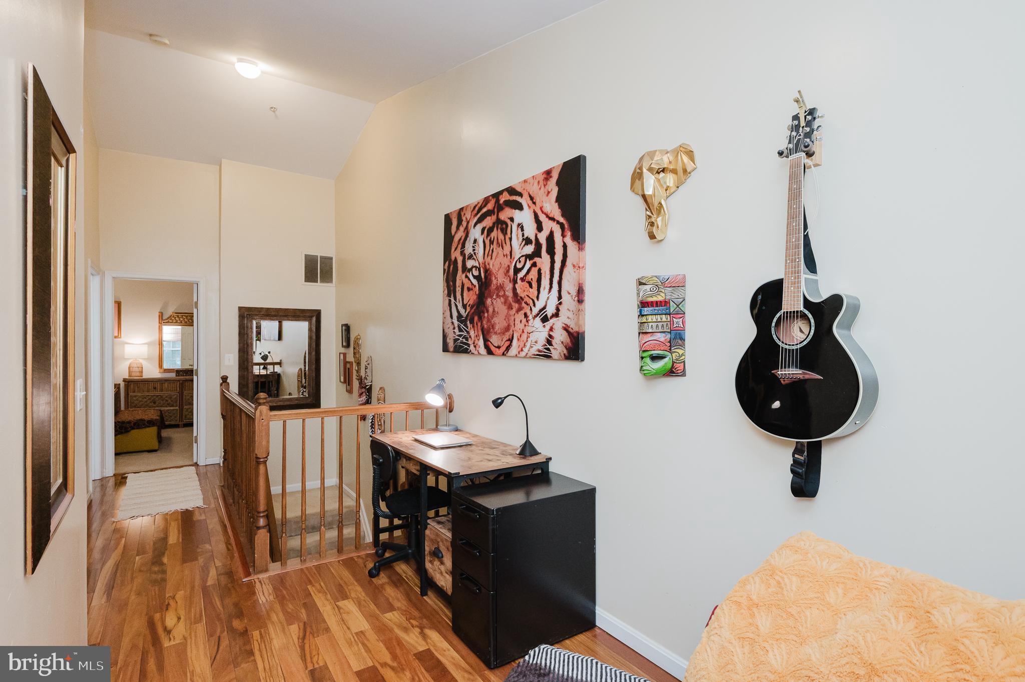 HARFORD TOWN - Residential